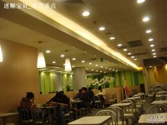 大堂-麦当劳(豫园店)
