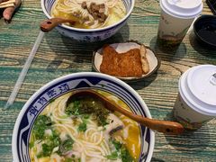 金汤去骨酸菜鱼米粉-鑫花溪牛肉米粉(苏州中心店)