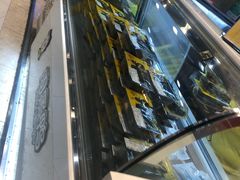 -周黑鸭(北京海淀区新中关店)