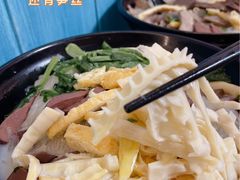 -鸭小妹鸭血粉丝(老门东店)