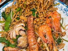 -霆记海鲜·只为这碗面(滨江店)