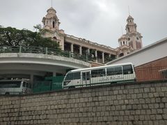 -香港大学