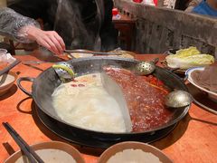 -周小明火锅(黑金冠社区店)