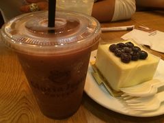 -Gloria Jean's Coffees