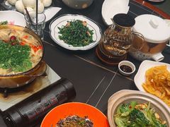 -柴火大院烤鸭民间菜