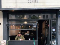 门面-black rainbow coffee