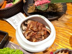 雪花坛肉-黑牛の店·和牛烧肉(大悦城店)