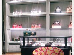 -Gucci(北京金融街购物中心店)