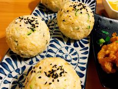 金枪鱼手抓饭饭团-小岛餐厅