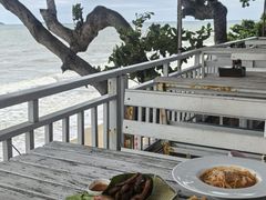 -卷心菜和避孕套餐厅(Pattaya)