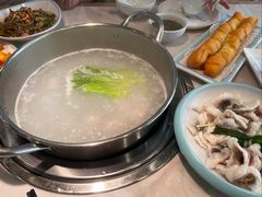 -粤顺渔坊·中山脆肉鲩火锅(清湖店)