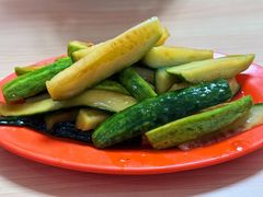 酸辣瓜条-黄寺卤煮·黄寺喝酒公司