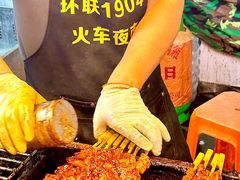 -环联1904火车夜市