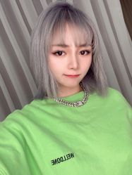 点击看大图 -1983 Hair Salon