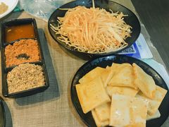 千页豆腐-石记东北风味烤肉店(子固路店)