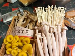 -南城十里潮汕鲜牛火锅·鲜虾生滚粥(融汇老商埠店)