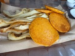 -荷塘月色鱼馆总店(于桥水库劈柴大院店)