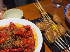 -琥珀老六龙虾(四里河店)