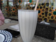 伊让酸奶-一千一夜(工体店)