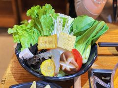 -呷哺呷哺(万达新世界店)