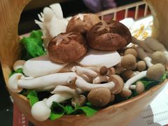 -捞神煲汤火锅(湖滨商业街店)