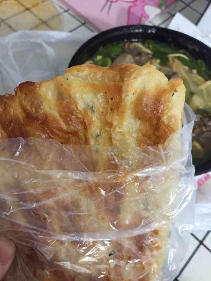 张政深淮南牛肉汤-"晚上点了外卖,看到牛肉汤就点了,味道还是.