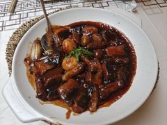 砂锅焗鳗鱼蹄筋-吕氏焗小鲜•海鲜青岛菜(八大关店)