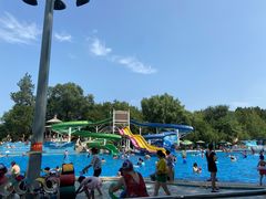 -青年湖公园水上世界