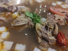 -顶顶汤火牛排火锅·经典铜锅涮肉