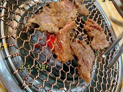 -牛信亭韩国料理·炭火烤肉(紫藤路店)