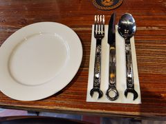 -1886德国汽车餐厅(外滩十六铺码头店)