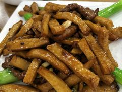 -粤仔湾砂锅粥(金太湖店)
