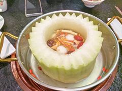-得意咚瓜·顺德鱼生·冬瓜火锅(深圳首店)
