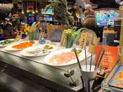 -四海一家自助餐(益田假日广场店)