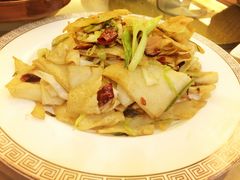 腊肉炕豆丝-鑫皇朝酒店(建设一路店)