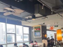 -大头虾越式风味餐厅(光明广场店)