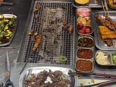 -马路牙子烧烤音乐酒馆(望京店)