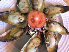 -J Daeng Seafood