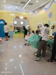 -爆米花儿童美发乐园