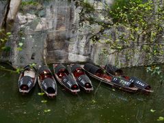 -绍兴东湖风景区