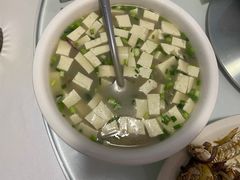 -三姐妹·海鲜大排档