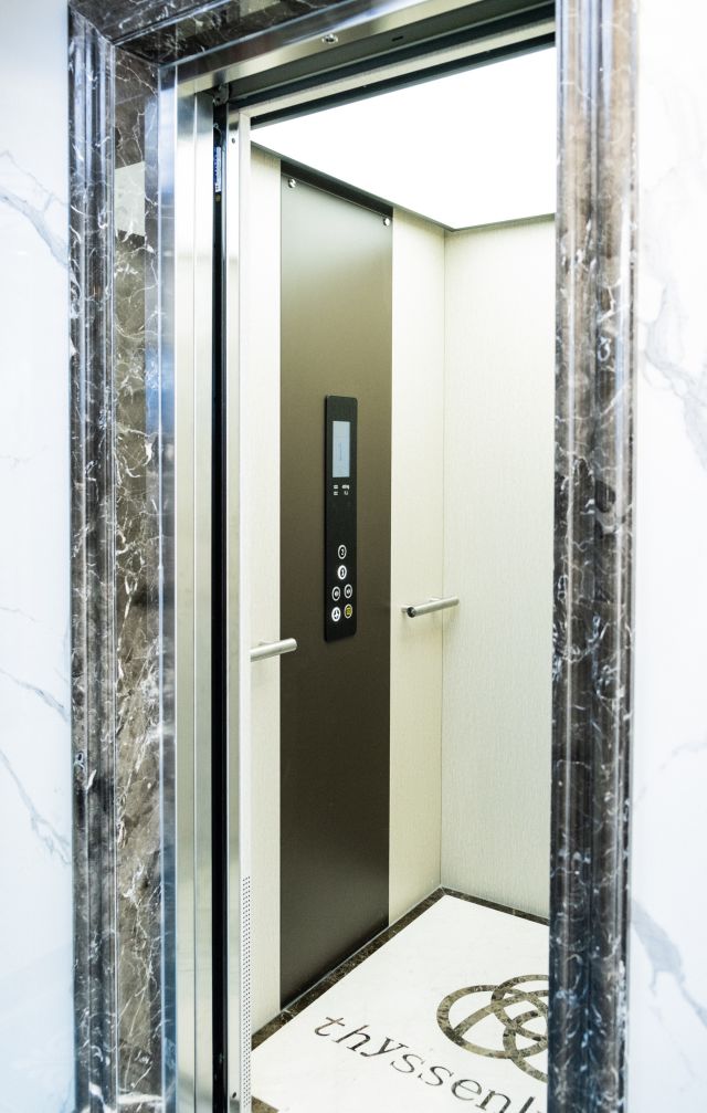德国蒂森克虏伯家用电梯