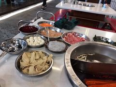 -憨铁匠老火锅(龙岗万科里店)