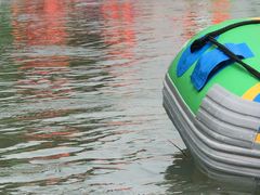 -仙山谷激浪漂流