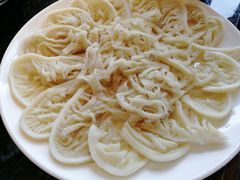 -三个四川人火锅(华联商厦店)