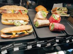 -星巴克(汾阳路店)