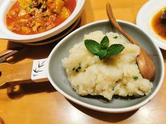 纳西老奶洋芋-山茶云南菜(中关村店)