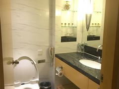 -上海新锦江大酒店