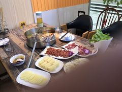 -牛缘村·贵州黄牛肉火锅(西善桥店)