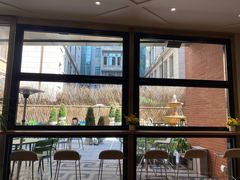 -潮一不贰·法式甜品·生日蛋糕·西式简餐(外滩店)